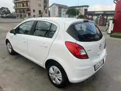 Alb Utilizat 2014 Opel Corsa Hatchback | 3.950 EUR