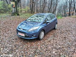 Culoarealbastru Utilizat 2009 Ford Fiesta Ambiente | 2.450 EUR (Preț OK)