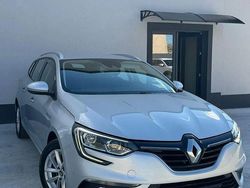 Culoaregri Utilizat 2017 Renault Mégane GrandTour Intens Break | 9.300 EUR (Puțin scump)