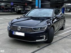 Culoarenegru Utilizat 2015 VW Passat Berlinǎ | 9.900 EUR (Super Preț)
