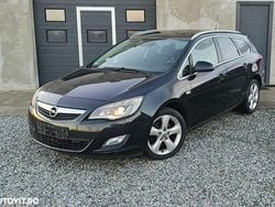 Culoarenegru Utilizat 2012 Opel Astra Break | 3.100 EUR (Preț bun)