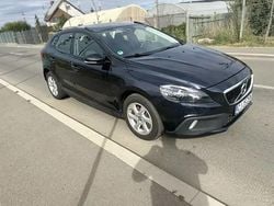 Albastru Utilizat 2015 Volvo V40 CC Break | 7.690 EUR (Preț OK)