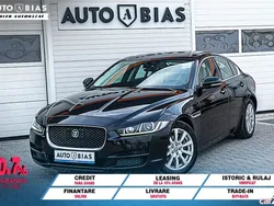 Negru Utilizat 2016 Jaguar XE Prestige Berlinǎ | 16.949 EUR
