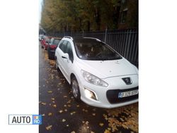 Alb Utilizat 2013 Peugeot 308 Break | 7.000 EUR (Scump)