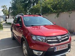 Rosu Utilizat 2015 Dacia Sandero Stepway Hatchback | 4.900 EUR (Preț OK)