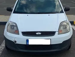 Utilizat 2007 Ford Fiesta Hatchback | 900 EUR (Super Preț)
