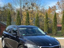 Culoarenegru Utilizat 2021 Skoda Octavia Ambition Break | 16.500 EUR (Preț OK)