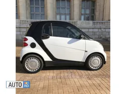 Alb Utilizat 2009 Smart ForTwo Coupé Coupe | 3.500 EUR