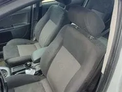 Utilizat 2002 Ford Mondeo Berlinǎ | 2.500 EUR