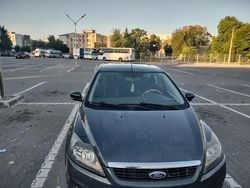 Utilizat 2010 Ford Focus Berlinǎ | 2.650 EUR (Preț OK)