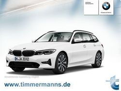 Utilizat 2022 BMW 320 Sport Line Break | 33.464 EUR