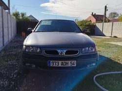 Utilizat 2000 Renault Safrane Hatchback | 10.000 EUR