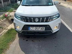 Culoarealb Utilizat 2023 Suzuki Vitara SUV | 15.800 EUR (Preț bun)