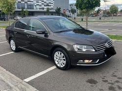 Culoaremaro Utilizat 2014 VW Passat Berlinǎ | 9.000 EUR (Preț OK)