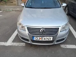 Utilizat 2006 VW Passat Berlinǎ | 2.300 EUR (Preț bun)