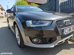 Culoarenegru Utilizat 2012 Audi A4 Allroad Break | 10.599 EUR (Scump)