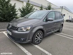 Gri Utilizat 2014 VW Touran Comfortline Monovolum | 8.950 EUR (Puțin scump)