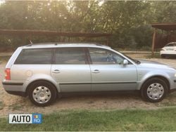 Albastru Utilizat 2001 VW Passat Break | 1.600 EUR (Preț OK)