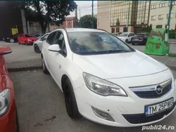 Alb Utilizat 2012 Opel Astra Break | 3.700 EUR (Preț bun)