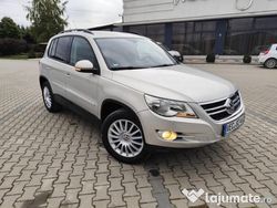Argintiu Utilizat 2010 VW Tiguan SUV | 5.900 EUR (Super Preț)