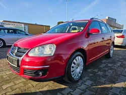 Rosu Utilizat 2009 VW Golf VI Hatchback | 3.490 EUR (Preț bun)