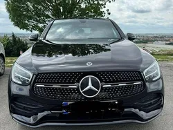 Culoarenegru Utilizat 2019 Mercedes GLC200 SUV | 35.999 EUR