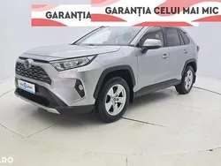 Gri Utilizat 2019 Toyota RAV4 SUV | 25.450 EUR