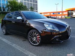 Negru Utilizat 2010 Alfa Romeo Giulietta Quadrifoglio Hatchback | 11.235 EUR