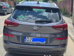 Gri Utilizat 2019 Hyundai Tucson Style SUV | 17.000 EUR (Preț bun)