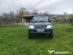 Verde Utilizat 2001 Toyota Land Cruiser SUV | 8.300 EUR