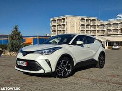 Culoarealb Utilizat 2020 Toyota C-HR+ Team SUV | 18.990 EUR
