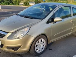 Galbeuriu Utilizat 2007 Opel Corsa Hatchback | 2.650 EUR (Preț bun)