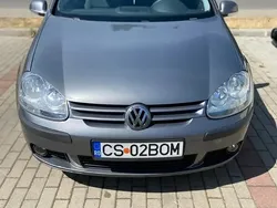 Gri Utilizat 2006 VW Golf V Hatchback | 2.900 EUR