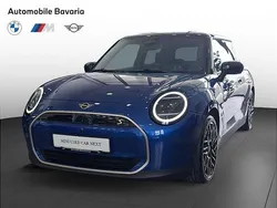 Albastru blazing metalizat Utilizat 2024 Mini Cooper SE Hatchback | 30.831 EUR (Preț OK)