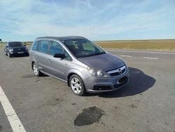 Utilizat 2006 Opel Zafira Monovolum | 999 EUR (Preț bun)