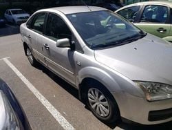 Gri Utilizat 2007 Ford Focus Berlinǎ | 2.300 EUR