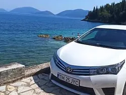 Utilizat 2016 Toyota Carina Berlinǎ | 6.999 EUR