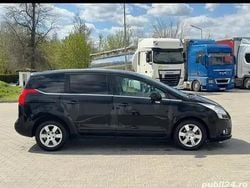 Negru Utilizat 2011 Peugeot 5008 Monovolum | 5.300 EUR (Puțin scump)