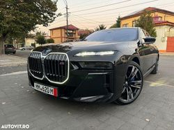 Negru Utilizat 2023 BMW M760e Executive Berlinǎ | 112.000 EUR