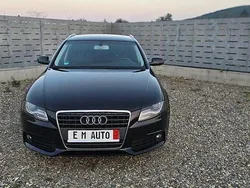 Culoarenegru Utilizat 2011 Audi A4 Attraction Break | 6.700 EUR (Preț OK)