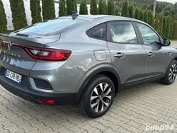 Gri Utilizat 2023 Renault Arkana SUV | 17.890 EUR