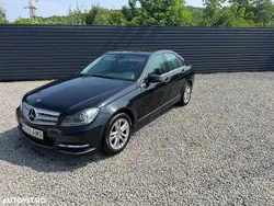 Culoarenegru Utilizat 2012 Mercedes C220 Break | 8.999 EUR (Puțin scump)