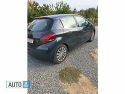 Gri Utilizat 2016 Peugeot 208 Hatchback | 9.690 EUR