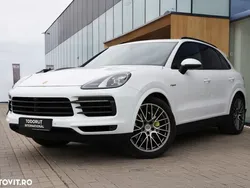 Alb Utilizat 2023 Porsche Cayenne Platinum Edition SUV | 84.999 EUR (Preț OK)