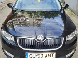 Negru Utilizat 2015 Skoda Octavia Ambition Berlinǎ | 9.600 EUR (Preț bun)