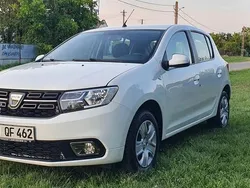 Alb Utilizat 2019 Dacia Sandero Comfort Hatchback | 5.700 EUR (Super Preț)
