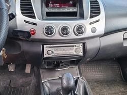 Utilizat 2015 Mitsubishi L200 Pickup | 14.500 EUR (Scump)