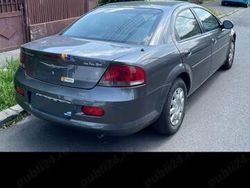 Utilizat 2005 Chrysler Sebring Berlinǎ | 2.500 EUR