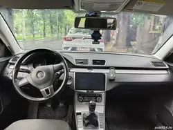 Utilizat 2011 VW Passat Berlinǎ | 6.500 EUR