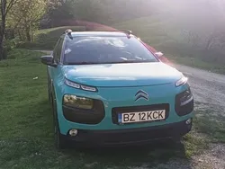 Albastru Utilizat 2015 Citroën C4 Cactus Shine Hatchback | 6.930 EUR